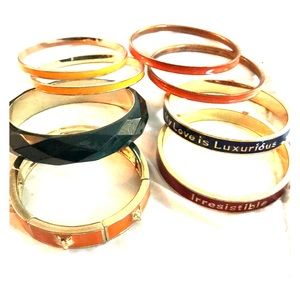 🛍 Bundle of bracelets